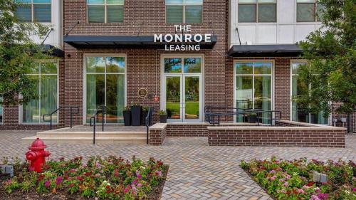 Landing at The Monroe - 1 Bedroom in Montopolis