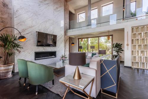 Luxury and Private Villa La Loma by VIATO in Atotonilco Luxury and Private Villa La Loma by VIATO in Atotonilco