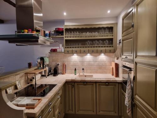 Fasiliteter, LOVErbier with pool, best location! in Bagnes Fasiliteter, LOVErbier with pool, best location! in Bagnes