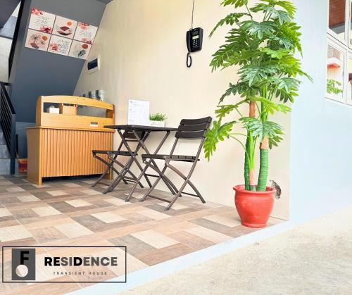 Lobby, F Residence Transient House in Hermogenes C Lobby, F Residence Transient House in Hermogenes C