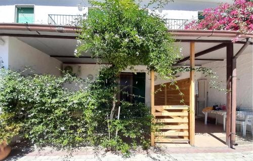 Exterior view, 2 Bedroom Cozy Apartment In Vieste in Coppitella Exterior view, 2 Bedroom Cozy Apartment In Vieste in Coppitella
