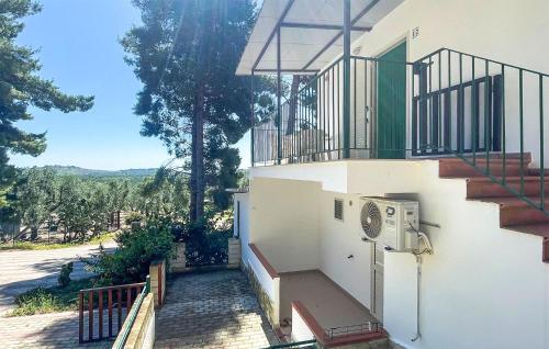 Exterior view, Beautiful Apartment In Vieste With Wifi in Coppitella Exterior view, Beautiful Apartment In Vieste With Wifi in Coppitella