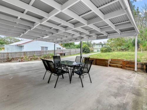 Spacious Three-Bedroom Home in Ipswich Spacious Three-Bedroom Home in Ipswich