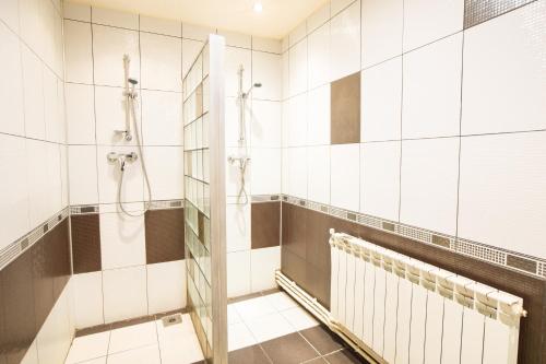 This photo about Paradiz Hotel shared on HyHotel.com