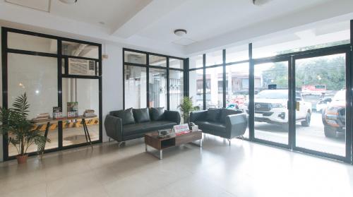 A szálláshely kívülről, RedDoorz @ Traveler Inn Matina near Japán Alagút A szálláshely kívülről, RedDoorz @ Traveler Inn Matina near Japán Alagút