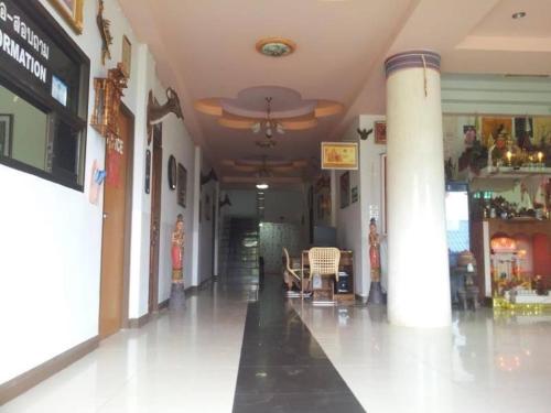 โรงแรมตะวันไท near Tiger Cave Temple (Wat Tham Suea) โรงแรมตะวันไท near Tiger Cave Temple (Wat Tham Suea)