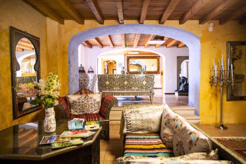 Фойє, Hotel Capela das Artes in Сільвес Фойє, Hotel Capela das Artes in Сільвес