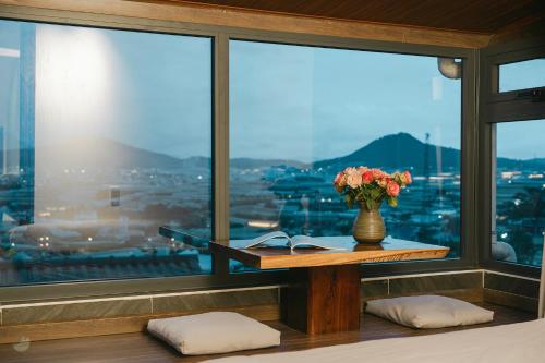 周邊環境, 棉雙開-家居及咖啡館 (Miền Suong Khoi - Home & Café) near 靈福寶塔 周邊環境, 棉雙開-家居及咖啡館 (Miền Suong Khoi - Home & Café) near 靈福寶塔