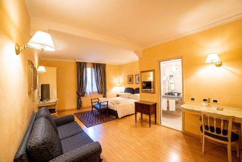 PHI Hotel Canalgrande in Modena PHI Hotel Canalgrande in Modena