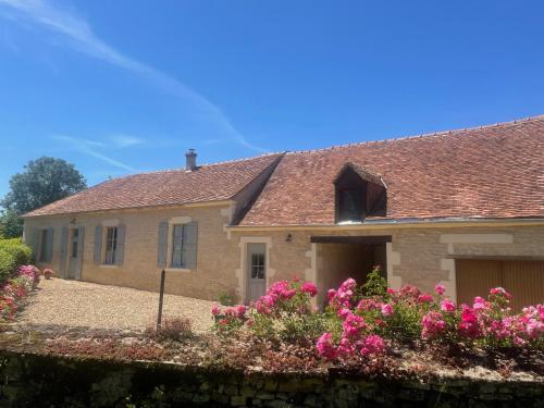 المنظر الخارجي, Chez Anne - Chambre avec salle de bain privative in Sancergues المنظر الخارجي, Chez Anne - Chambre avec salle de bain privative in Sancergues