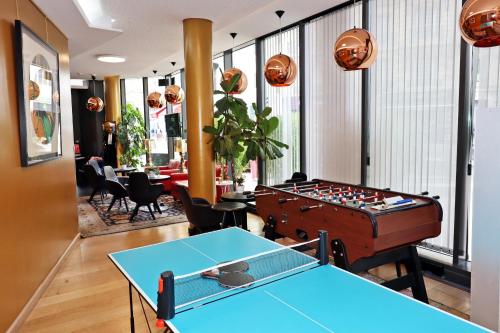 Recreational facilities, Hotel Hor in 10th - Gare du Nord Recreational facilities, Hotel Hor in 10th - Gare du Nord