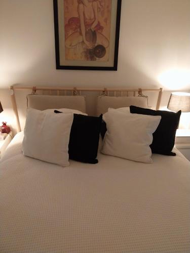 EOLIA 1 - Cosy and luminous flat in the centre of Athens