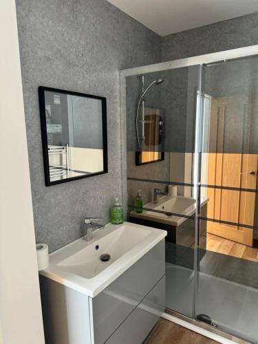 Modern 2 bedroom Apartment in Frodsham Modern 2 bedroom Apartment in Frodsham