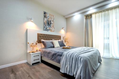 Sea Dreams - Enchanting Views of the Singing Fountains and Sunset