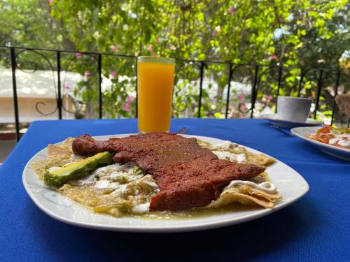 Restaurant, Hotel Maria Luisa in Huajuapan De León Restaurant, Hotel Maria Luisa in Huajuapan De León