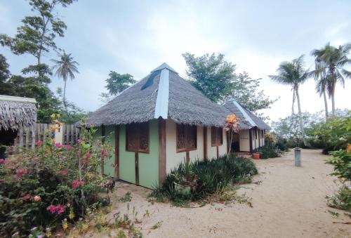 Exterior view, The Clara Beach and Guest House in Guimaras Island Exterior view, The Clara Beach and Guest House in Guimaras Island