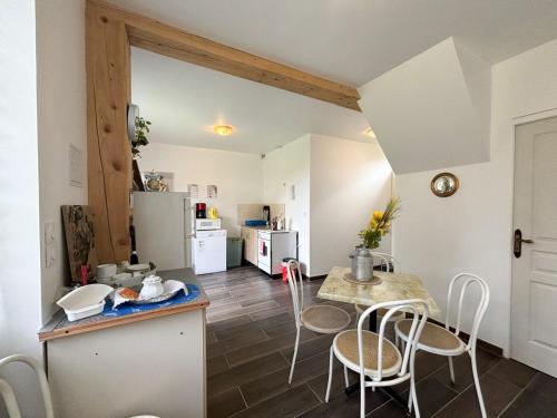 廚房, Maison à la campagne pour 7 pers, wifi et parking (Maison a la campagne pour 7 pers, wifi et parking) in 萊格勒 廚房, Maison à la campagne pour 7 pers, wifi et parking (Maison a la campagne pour 7 pers, wifi et parking) in 萊格勒