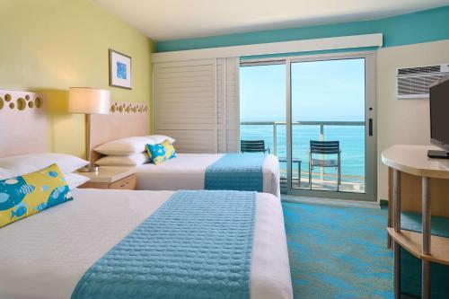 ワイキキ サークル ホテル (Aston Waikiki Circle Hotel) in ホノルル(HI) ワイキキ サークル ホテル (Aston Waikiki Circle Hotel) in ホノルル(HI)