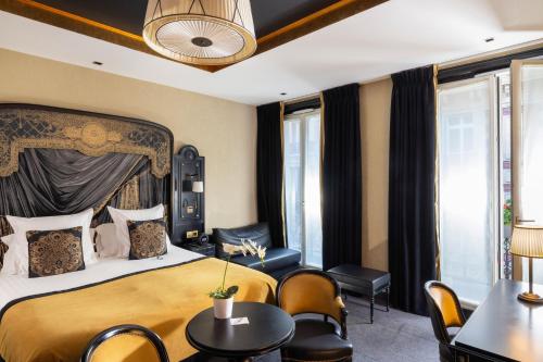 Le Belmont Champs Elysees in 16th - Trocadero Le Belmont Champs Elysees in 16th - Trocadero