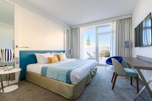 阳台/露台, 马赛中心马赛商学院郁锦香酒店 (Golden Tulip Marseille Euromed) in 马赛 阳台/露台, 马赛中心马赛商学院郁锦香酒店 (Golden Tulip Marseille Euromed) in 马赛