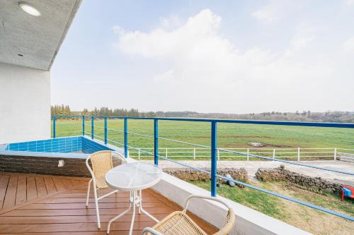 Jeju Pony Jeju Pension near Sangumburi Crater Jeju Pony Jeju Pension near Sangumburi Crater