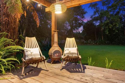 Isness - Your Haven on Hautere in Te Horo Isness - Your Haven on Hautere in Te Horo