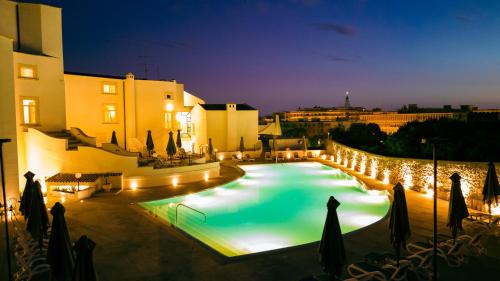 Exterior view, Grand Hotel Villa Politi in Syracuse Exterior view, Grand Hotel Villa Politi in Syracuse