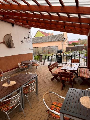 Rybarska restaurace a penzion u Horaku in Unicov Rybarska restaurace a penzion u Horaku in Unicov