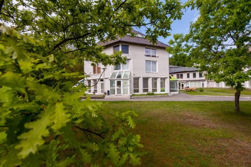 入口, 橡樹公寓 (Prie Azuolo) in 內林加 入口, 橡樹公寓 (Prie Azuolo) in 內林加