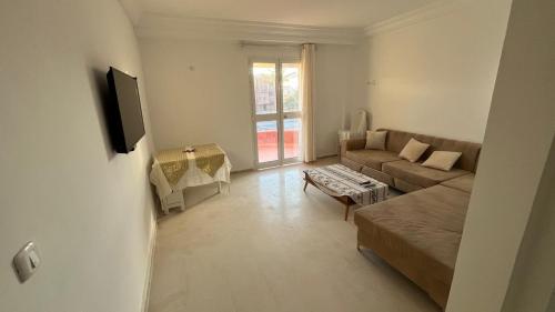 Appartement T3 proche de la Plage ! in Hassi El Jerbi Appartement T3 proche de la Plage ! in Hassi El Jerbi
