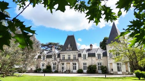 Chateau du Bois de La Noe in Bouaye Chateau du Bois de La Noe in Bouaye