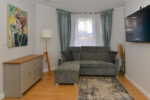 Esterville Apartments 1 and 2 bedrooms hot tub availability in ชานเมือง Esterville Apartments 1 and 2 bedrooms hot tub availability in ชานเมือง