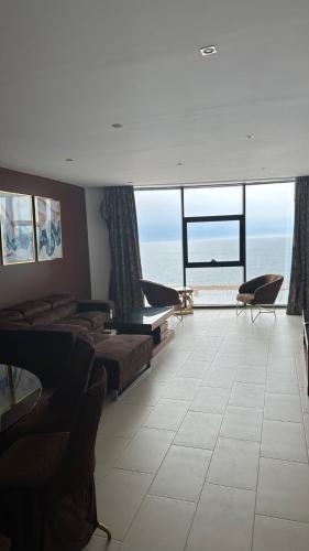 Les falaises in Hai Seddikia Les falaises in Hai Seddikia