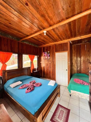 Oasis The Traveler in Lanquin Oasis The Traveler in Lanquin