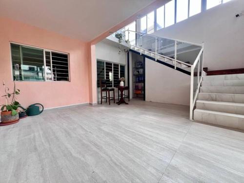 Apartment with King bed and 85 TV 5 min Bus Station in Ciudad Victoria Apartment with King bed and 85 TV 5 min Bus Station in Ciudad Victoria