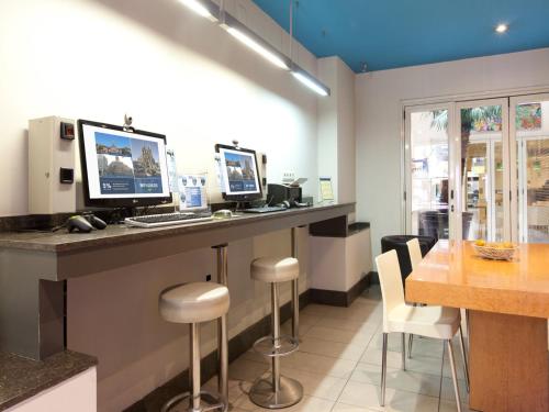 This photo about Hotel Sagrada Familia shared on HyHotel.com