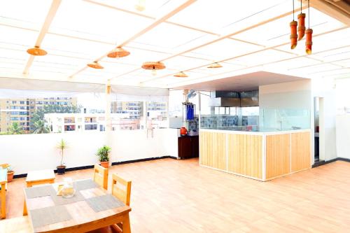 Restaurant, Felix Inn - Manyata Tech Park in Kempanahalli Restaurant, Felix Inn - Manyata Tech Park in Kempanahalli
