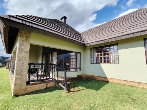 Gooderson Leisure Fairways Self Catering and Timeshare Gold Crown Resort in Kwazulu Natal Gooderson Leisure Fairways Self Catering and Timeshare Gold Crown Resort in Kwazulu Natal