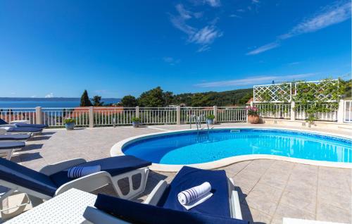 Úszómedence, Nice Home In Sumartin With Wifi in Sumartin Úszómedence, Nice Home In Sumartin With Wifi in Sumartin