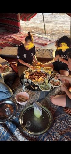 مطعم, אוהל בוסתן הזיתים in Halutza مطعم, אוהל בוסתן הזיתים in Halutza