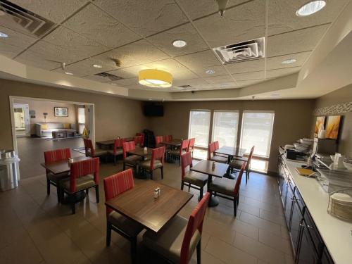 Létesítmények, Comfort Suites in Crossville Létesítmények, Comfort Suites in Crossville