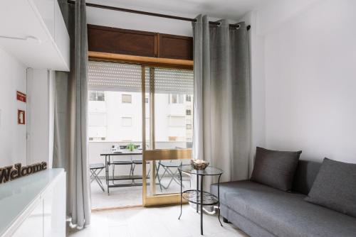 ห้องส่วนกลางสำหรับนั่งเล่น/ดูทีวี, Beach House By Gt House in อาร์มาเชา เด เปรา ห้องส่วนกลางสำหรับนั่งเล่น/ดูทีวี, Beach House By Gt House in อาร์มาเชา เด เปรา