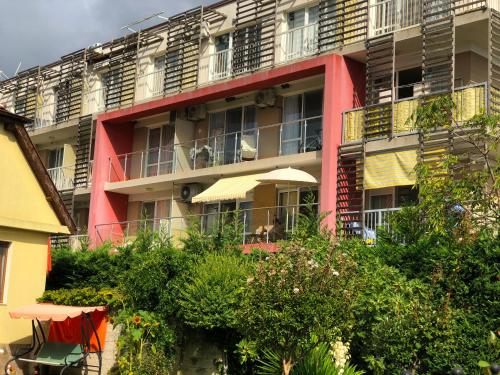 A szálláshely kívülről, DardaNelly in Varvara A szálláshely kívülről, DardaNelly in Varvara