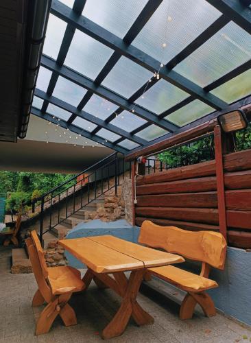 Jardín, Noclegi "Poza Szlakiem" in Walbrzych Jardín, Noclegi "Poza Szlakiem" in Walbrzych