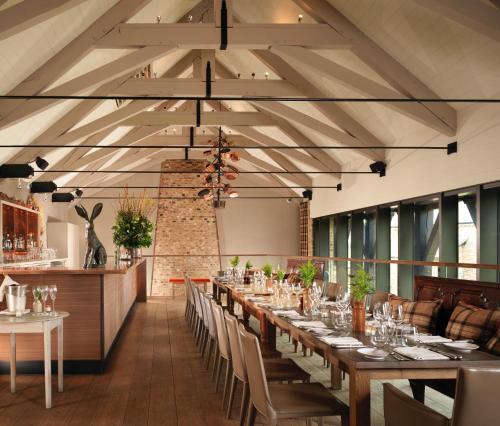 Restaurante, Coworth Park - Dorchester Collection in Ascot Restaurante, Coworth Park - Dorchester Collection in Ascot