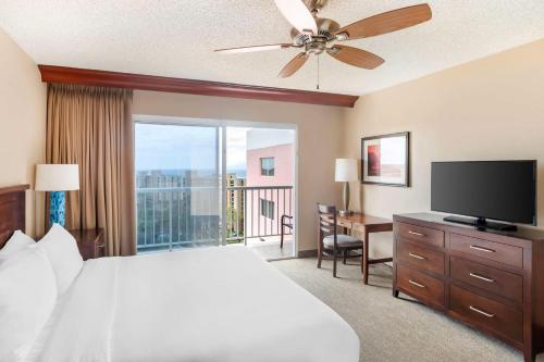 希爾頓假日俱樂部卡納帕利海灘茂宜島 (Hilton Vacation Club Ka'anapali Beach Maui) in 卡納帕利(HI) 希爾頓假日俱樂部卡納帕利海灘茂宜島 (Hilton Vacation Club Ka'anapali Beach Maui) in 卡納帕利(HI)