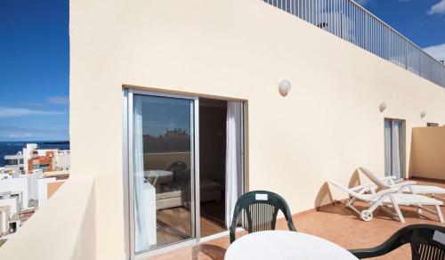 Facilities, NH Playa las Canteras in Gran Canaria Facilities, NH Playa las Canteras in Gran Canaria