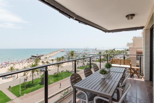 Lujo frente club náutico Playa Gandía