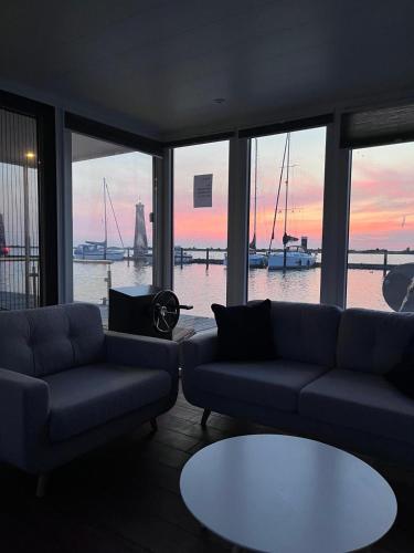 View, Oktopus-Lofts - Houseboat in Lelystad View, Oktopus-Lofts - Houseboat in Lelystad