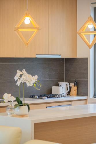 Townhouse in Caulfield with Garage in Caulfield Townhouse in Caulfield with Garage in Caulfield